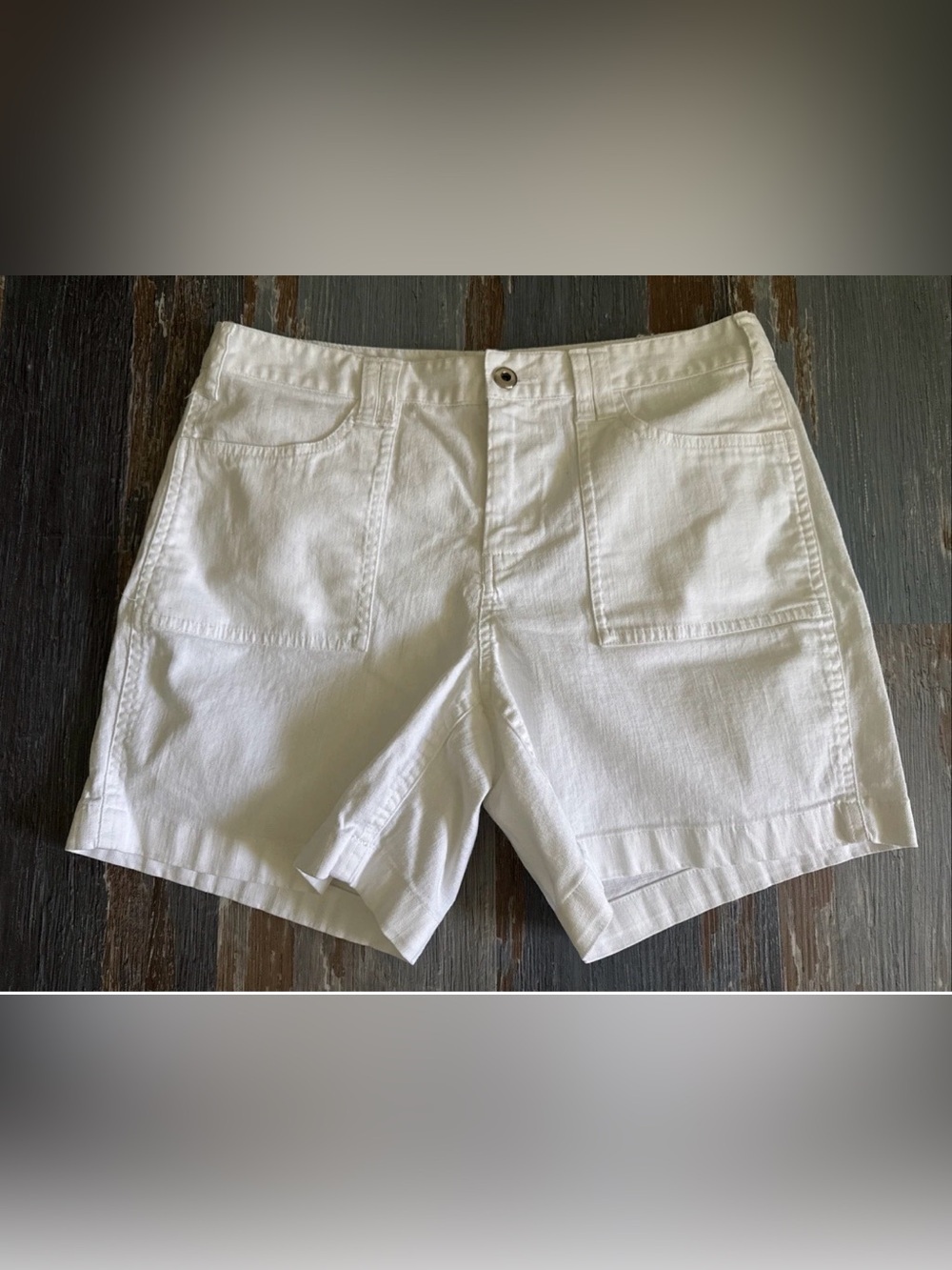 Bass Casual Shorts Womens 6 White Cotton Stretch Flat Front Chino Beach 31 in